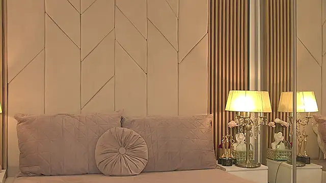 Blanche_Summer's cam snapshot