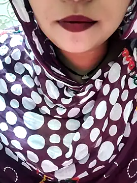 Indian-Nazia's cam snapshot