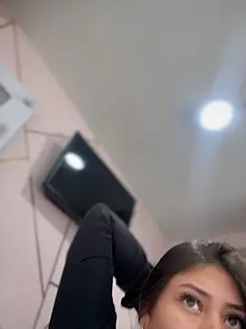 XIIMENA7's cam snapshot