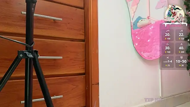 littlevixen18's cam snapshot