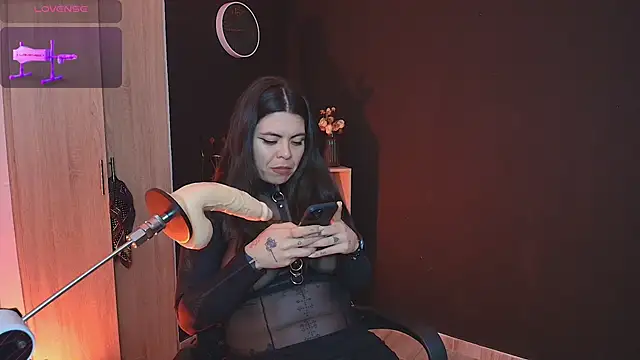 _WednesdayFriday_ live sex cam