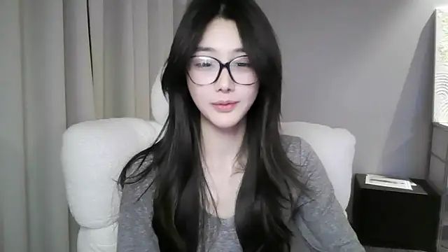 xiaxia-baby_'s cam snapshot