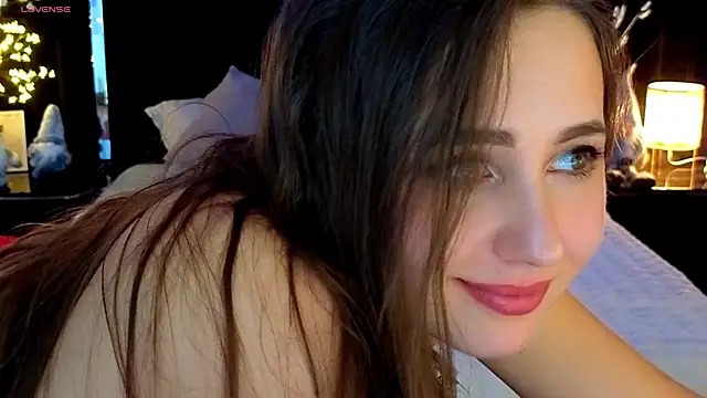 LayllaStarr live sex cam