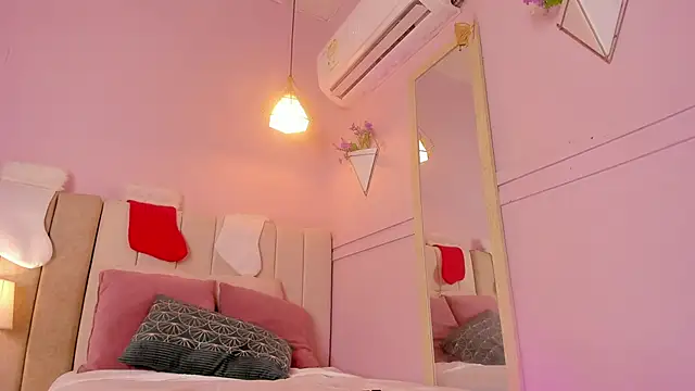 _lucia_18 live sex cam