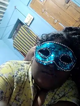 divyatamil143's cam snapshot