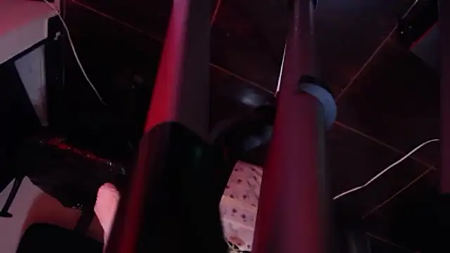 Chanel_milff_'s cam snapshot