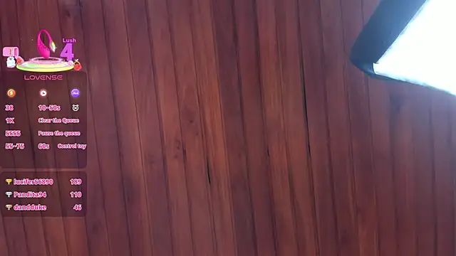 AidaJones's cam snapshot