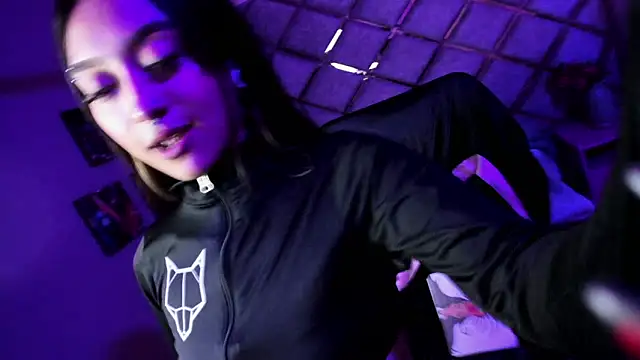 Miaa_Thopmson's cam snapshot