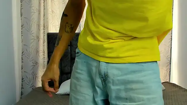 Maikol_Ortiz live sex cam