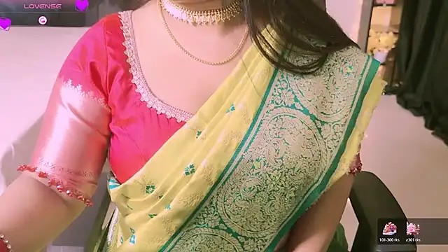 Khaleesiiii's cam snapshot