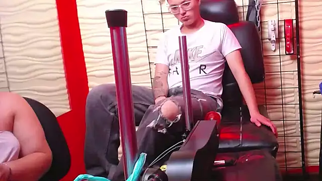 Lord_And_Servat7's cam snapshot