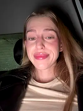 kira_mia's cam snapshot