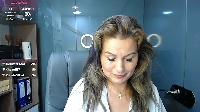 _Pamelamilf live sex cam