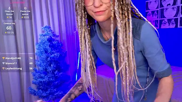 VioletShine live sex cam