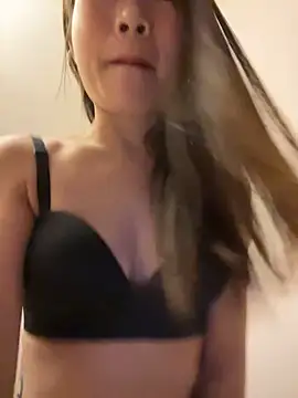 yueyuegirls's cam snapshot