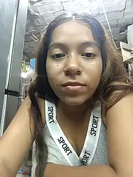 Aleley_2024 live sex cam