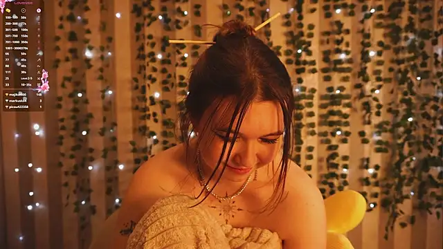 cheeky_cherry_'s cam snapshot