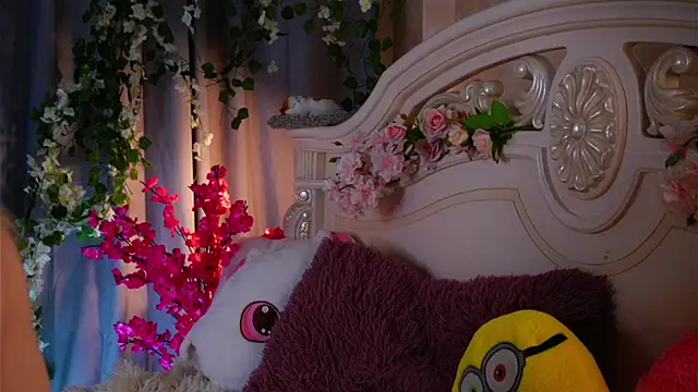 EdlinAlliston's cam snapshot