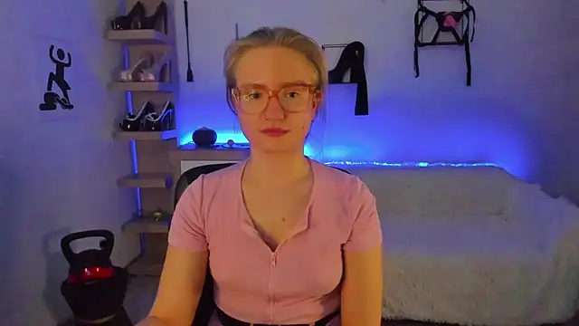 NancyHottie's cam snapshot