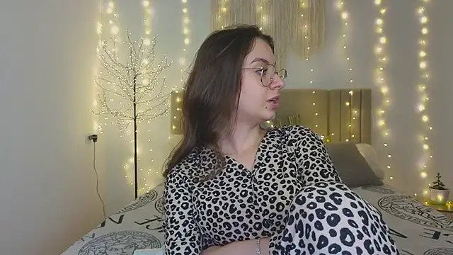 Real_cutie1's cam snapshot