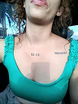 roxyrougee's cam snapshot