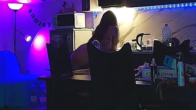 NicoleFancy live sex cam