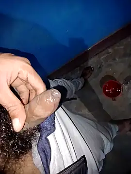 vaasuboy01's cam snapshot