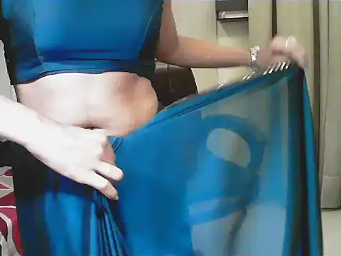 short_girl_'s cam snapshot