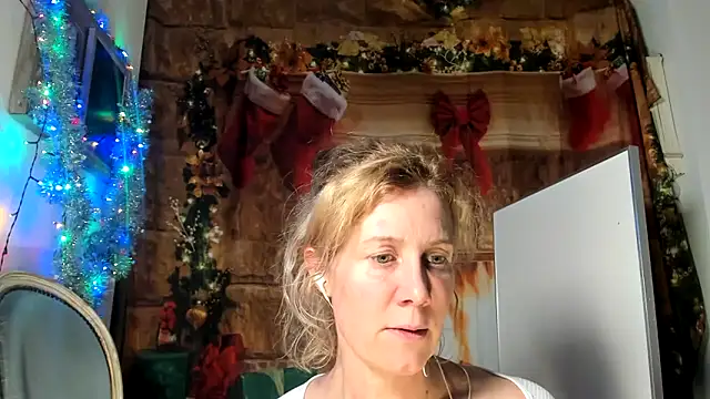 Lola_Belgium live sex cam