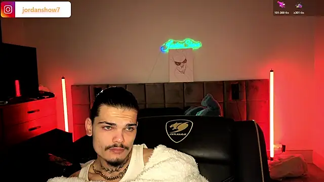 JordanShow live sex cam