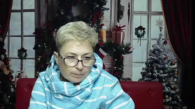 EmiliaGree's cam snapshot