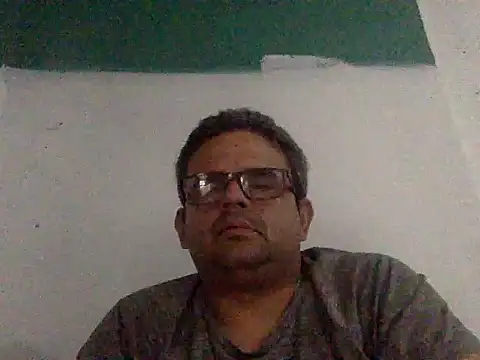 Katracho6969's cam snapshot