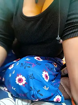 Loveishq1's cam snapshot