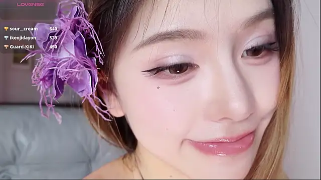 Kiki--2025 live sex cam