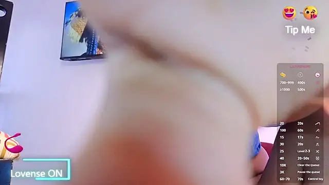 IssaNoirr's cam snapshot