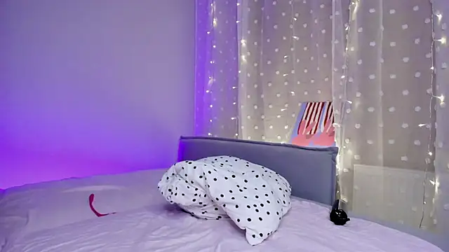 lina_stones's cam snapshot