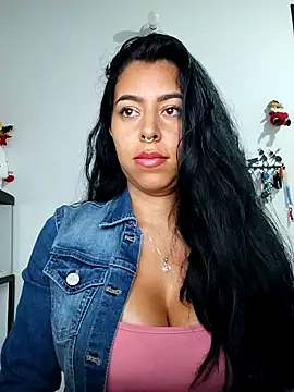 Luianna's cam snapshot