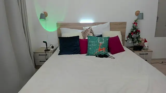 KateRedgar's cam snapshot