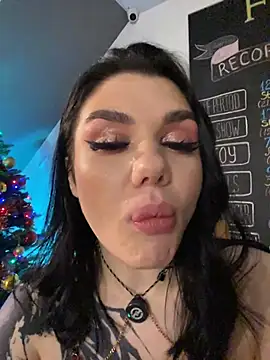 MaeveMoon's cam snapshot