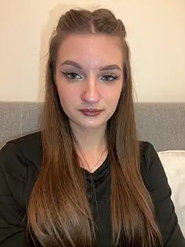 AdelinaEmber's cam snapshot