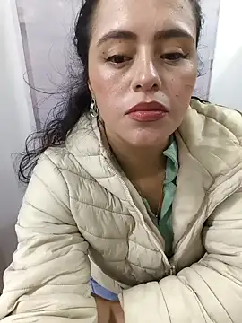 ALEJA__22's cam snapshot