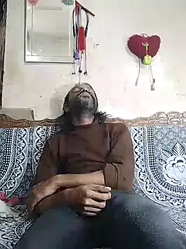 BadBoySmoker7070 live sex cam