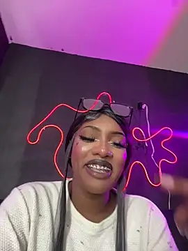 TIFFANYYSTAR's cam snapshot