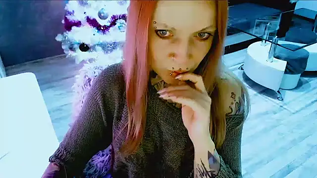 InesGold's cam snapshot