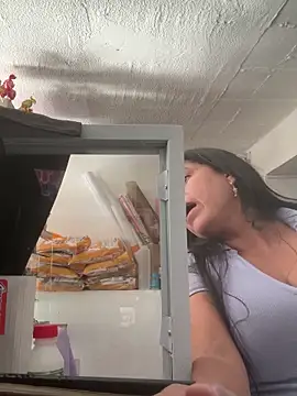 siri_duque's cam snapshot