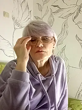 Catty_Lady's cam snapshot