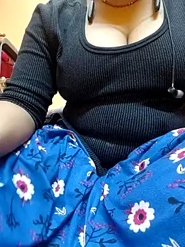 Loveishq1's cam snapshot