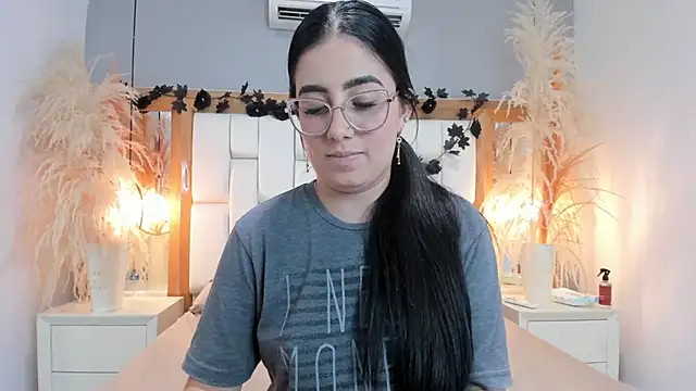 GabyJhons's cam snapshot