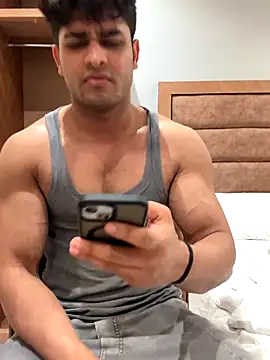 Vihaaanfucks live sex cam