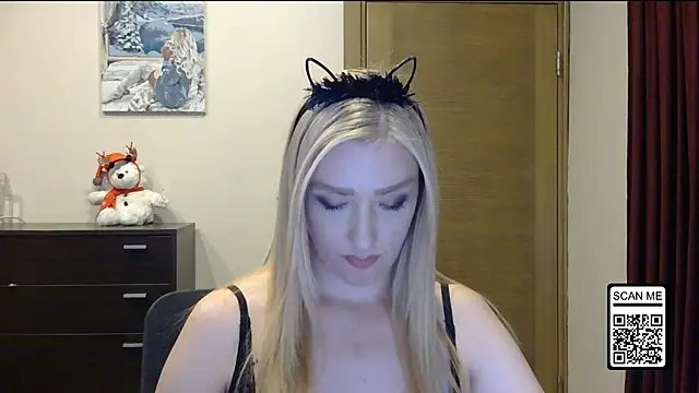 Wild_Silk_Desire's cam snapshot